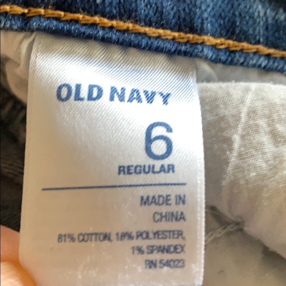 Old Navy jeans - Picture 4 of 5